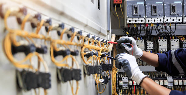 Professional Electrician technician working in Chatham, IL